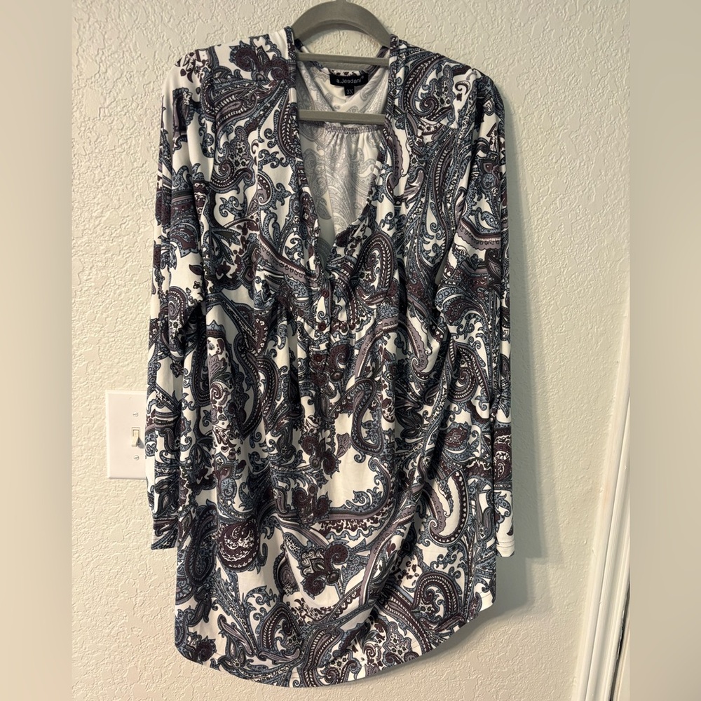 Paisley Print Long Sleeve Top by A Jesdani 3X